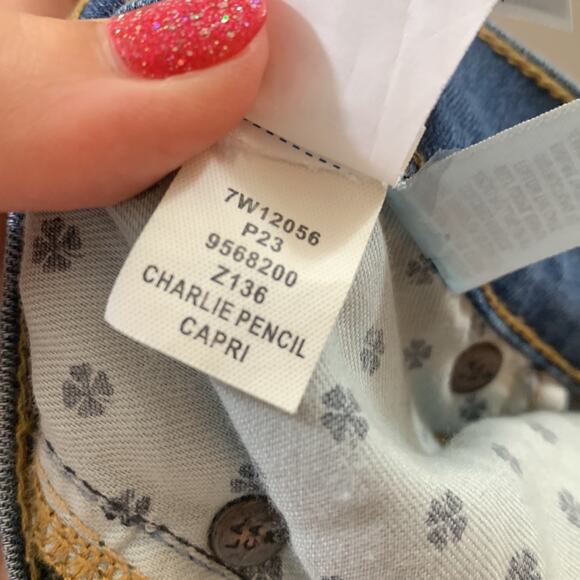 Lucky Brand Charlie Pencil Capri Jeans - Picture 5 of 6
